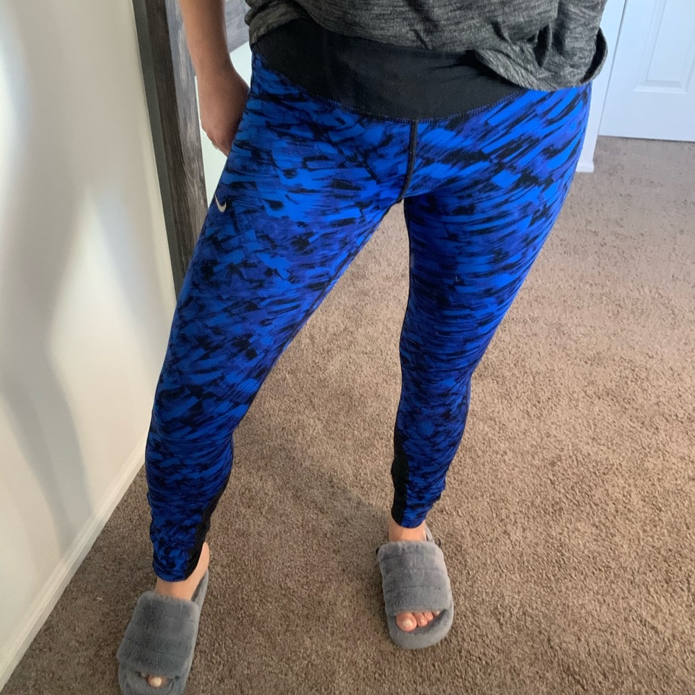 Nike leggings blue small